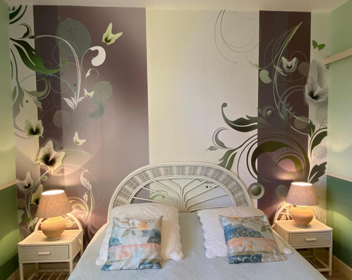 Bed and Breakfast Les Feuillantines Perigord Noir à Saint-Cyprien  Extérieur photo